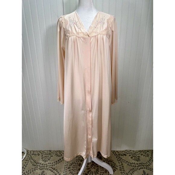 Vtg Shadowline Pink Silky‎ Robe Long Snap Front Housecoat Size Med Rosebud Lace - Picture 8 of 8